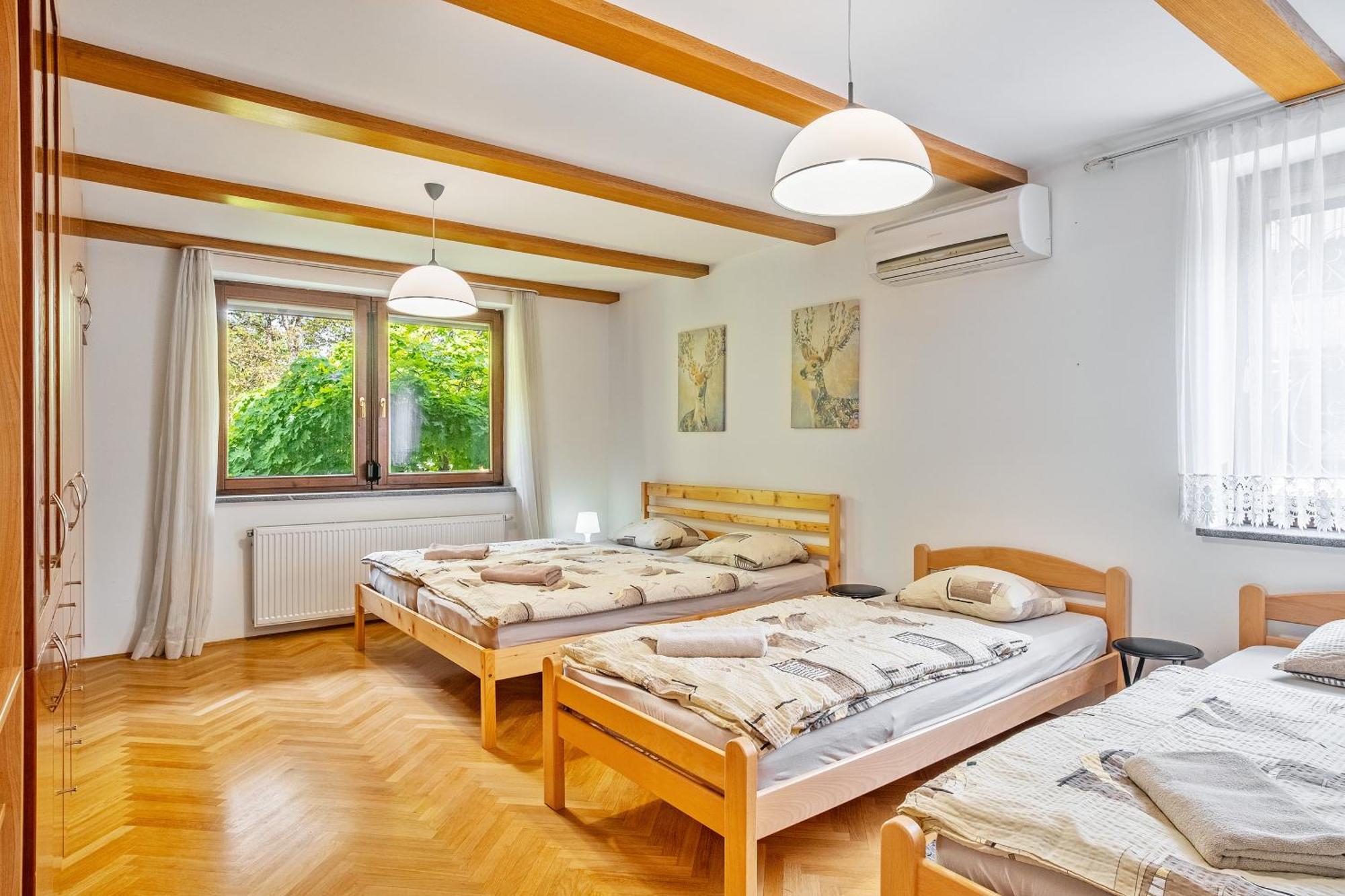 Resort Pod Orehi - Bled - Apartma & Glamping & Savna Exterior foto