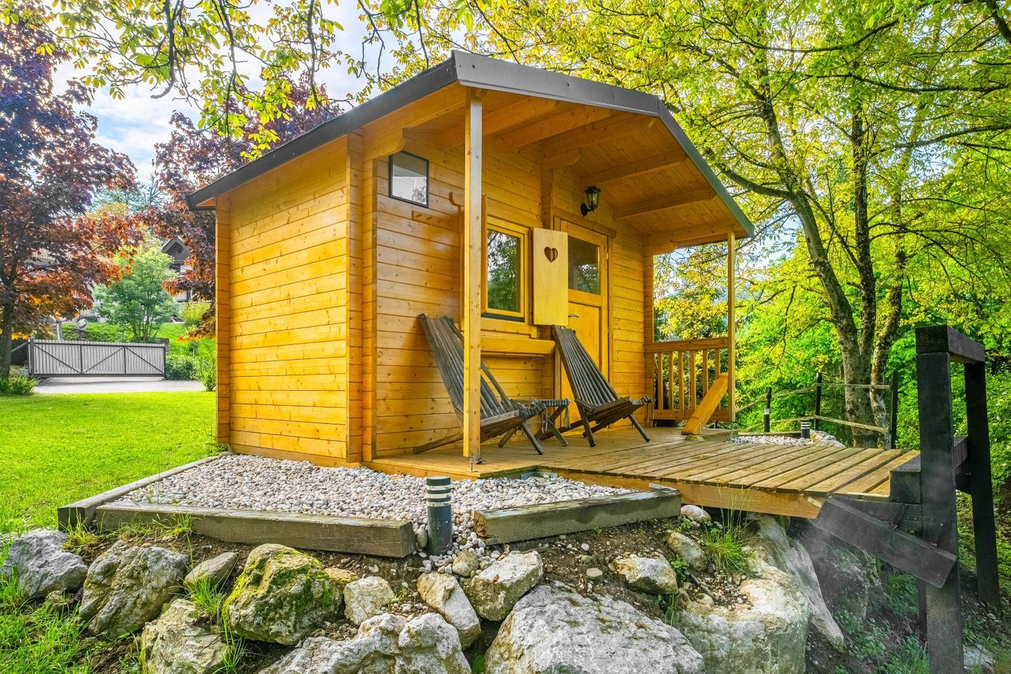 Resort Pod Orehi - Bled - Apartma & Glamping & Savna Exterior foto